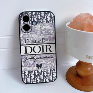 Cream iPhone16 Case